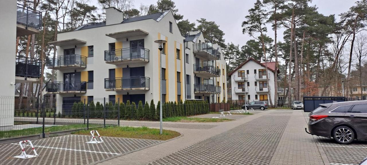 Green Apartment ミエンジボジェ エクステリア 写真